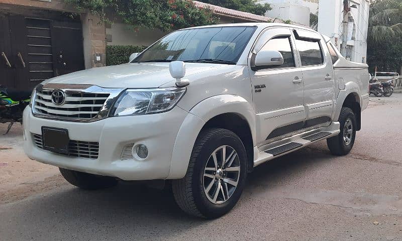 Toyota Hilux 2013 6