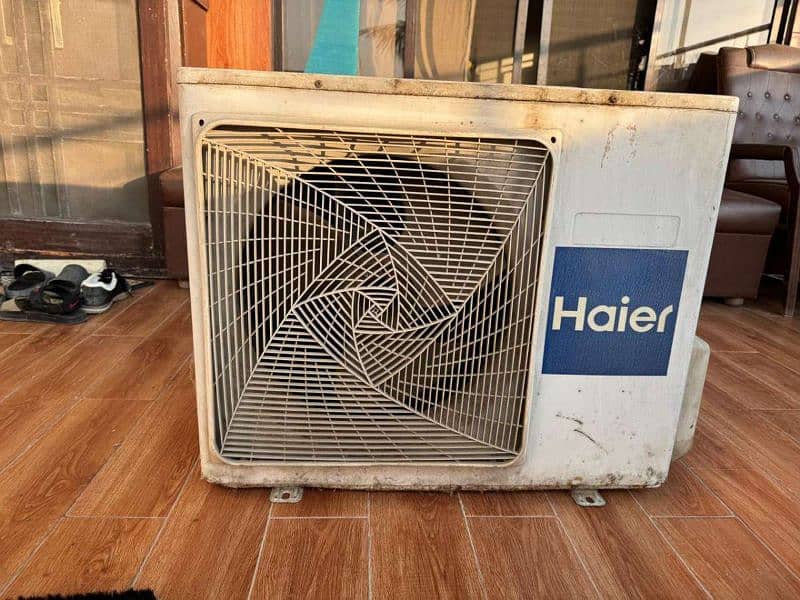 HAIER 1.5 TON DC INVERTER AC 5