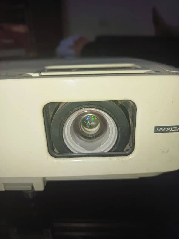 Epson Projector 4