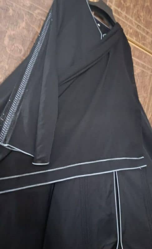 Saudi Arabian abaya 1