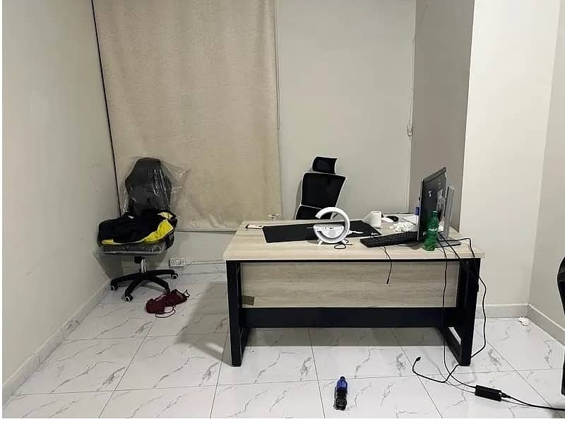 Fully Furnished Area 500 Square Feet Office Available For Rent Real Pictures in Gulberg 3 Lahore 5