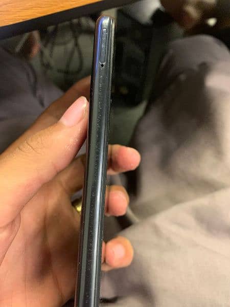 Samsung a04s 4/64 with box and charger all okay 3