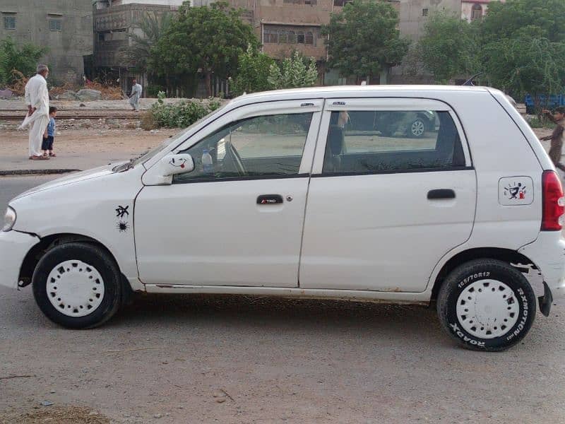 Suzuki Alto 2011 4