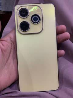 infinix 40i condition 10 by 10 just box open /8 128 0