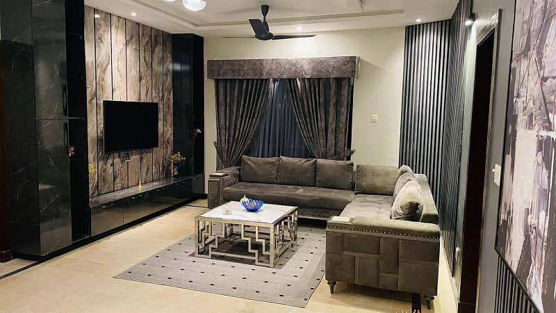 10 Marla Luxurious Furnished House Available For Rent 17