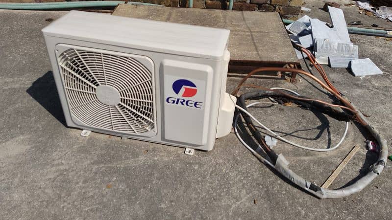 Gree DC inverter heat and cooling good condition 1.5 1