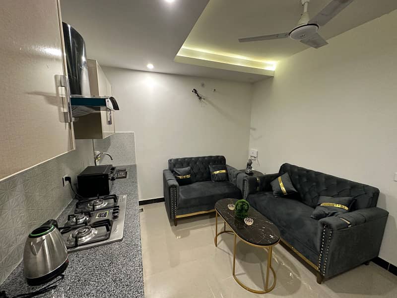 1 Bed Luxurious Fully Furnished Apartment For Rent 6