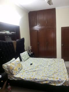 Furnish room available in G10/1 for single male or female