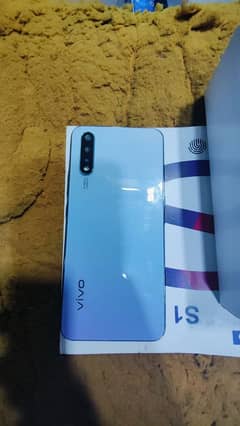 vivo S1 condition 9.5/10 almost