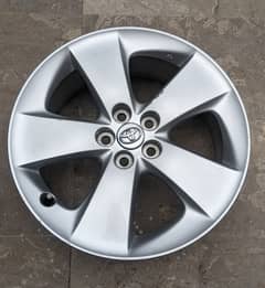 Prius OEM 17 inch original