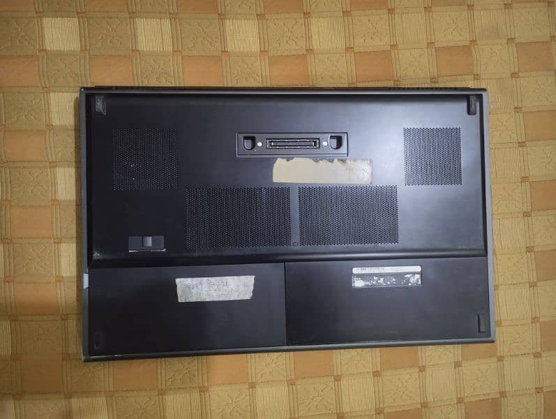 Dell Precision M6600 1