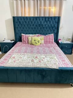 King Poshish Bed set