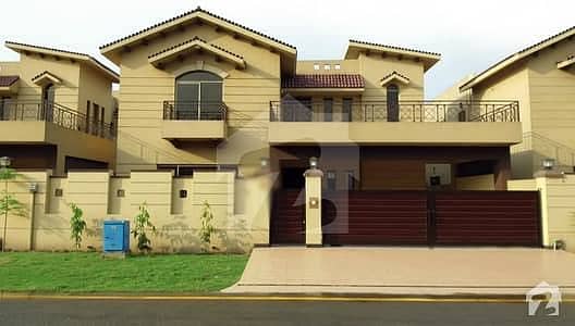 17 Marla 5 Bedrooms VVIP House For Rent 0