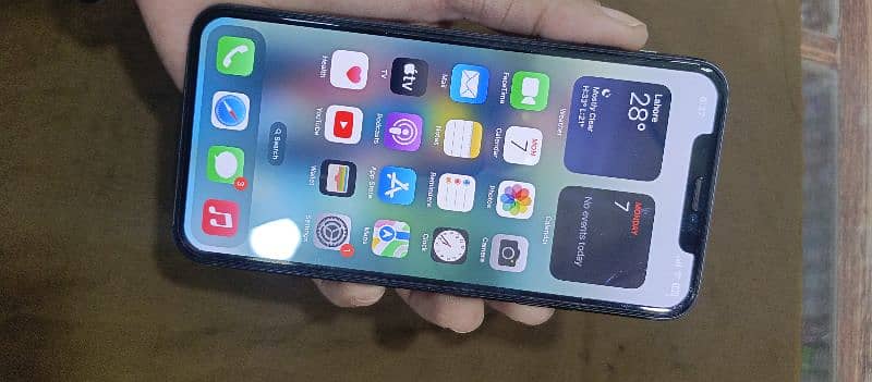 i phone 11 pro max PTA 256 dubble sim PTA 0