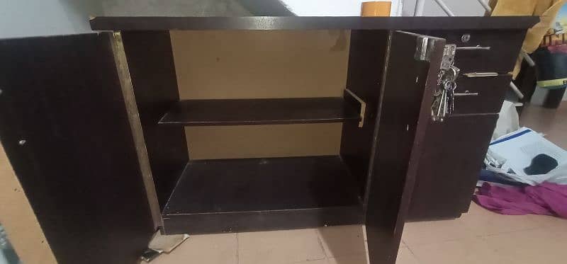 cabinet type trolley table 2