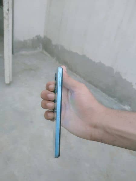 Infinix hot 30i 1