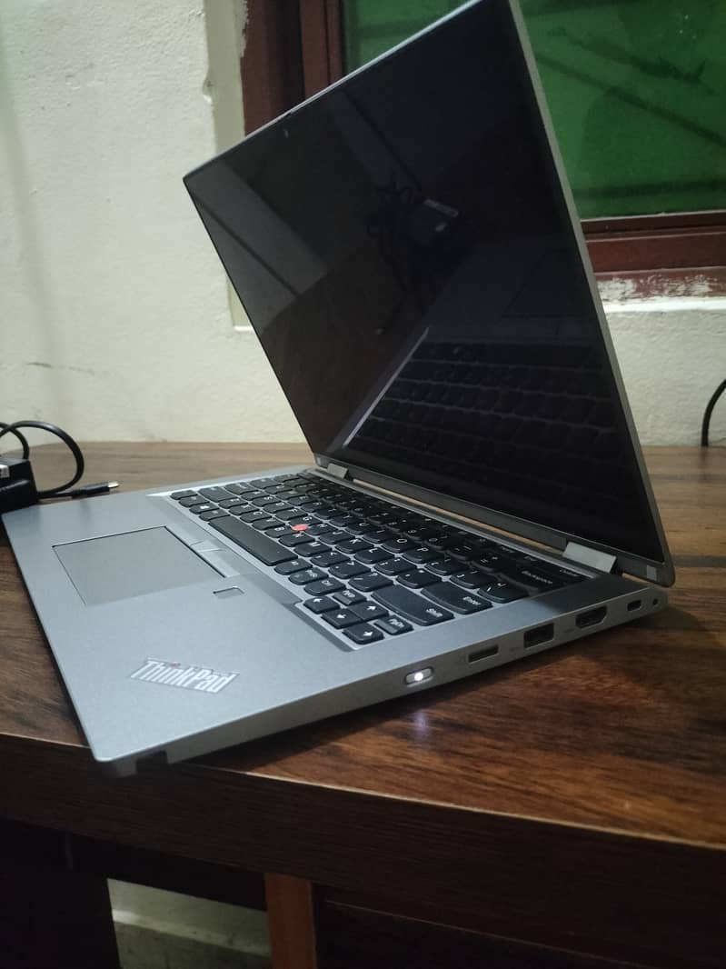 Lenovo Thinkpad L 13 yoga. 4