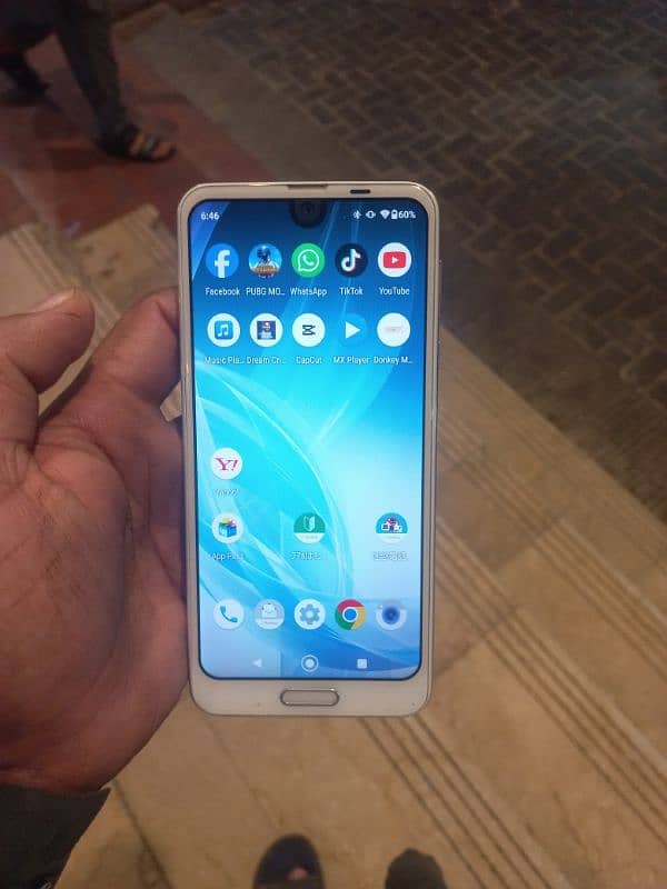 Aquos r2 non pta 5