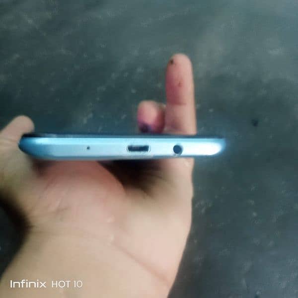 Infinix hot 11 play 6000 mah batry 3