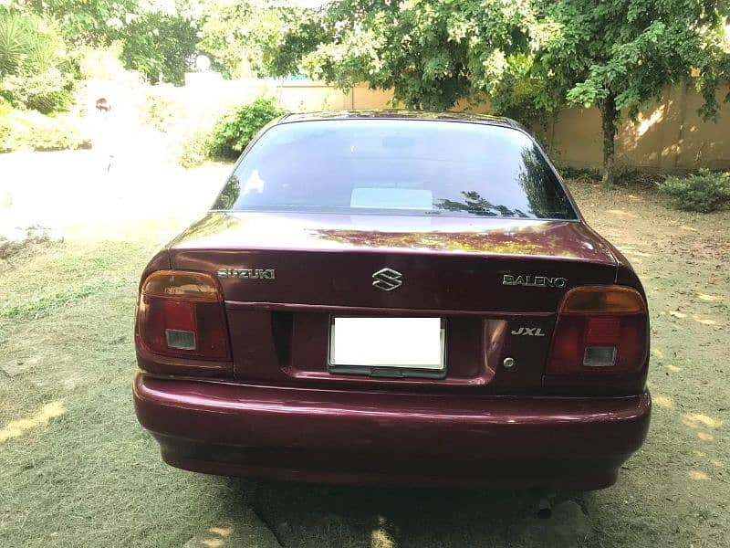 Suzuki Baleno 2003 12