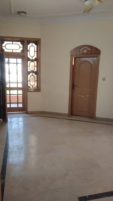 14marla 3beds DD TV lounge kitchen attached baths neat clean upper portion for rent in G 13 4 islamabad 6