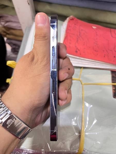 i phone 13pro battery health 83  condition 10 /10  physical dual 2