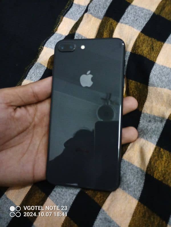 Apple iphone 8 plus, non PTA 4