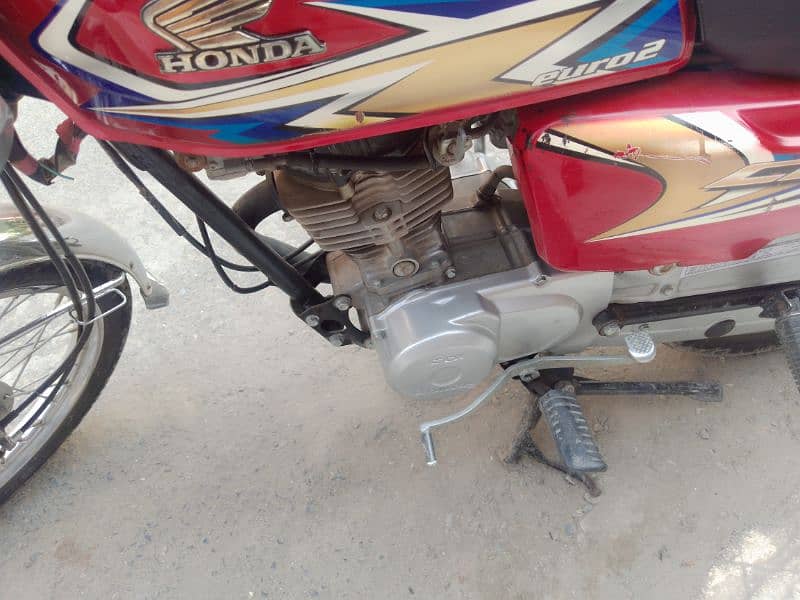 Honda 125 Gujranwala register 4