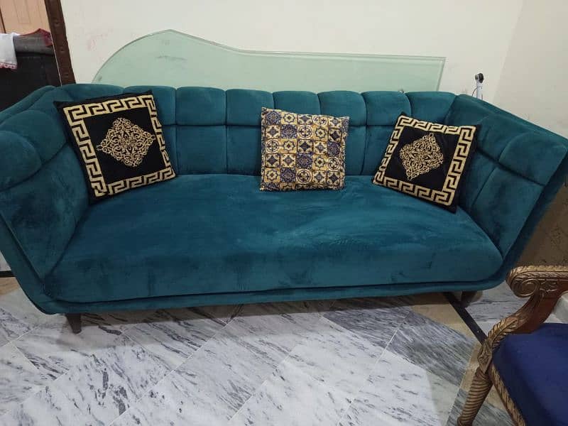 urgent sale 5 seater sofa set 1