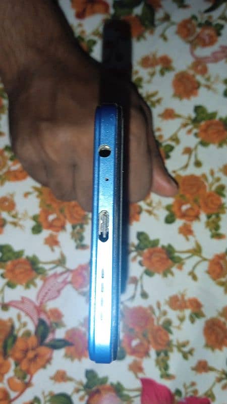 Infinix note 11 6/128 2