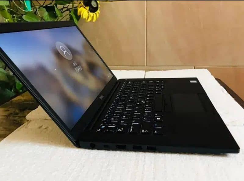 Dell Latitude 7490 i7 8th gen 12gb/256gb 6