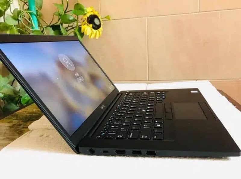 Dell Latitude 7490 i7 8th gen 12gb/256gb 7