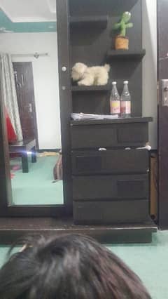 dressing table. . 03137727626