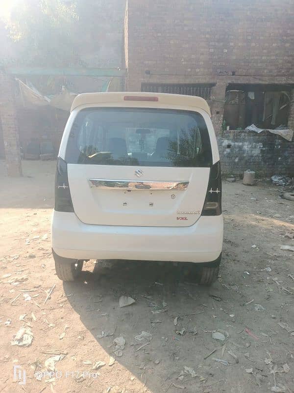 Suzuki Wagon R 2017 1