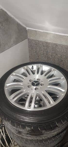 Mercedes Rims tyre 18 size 1