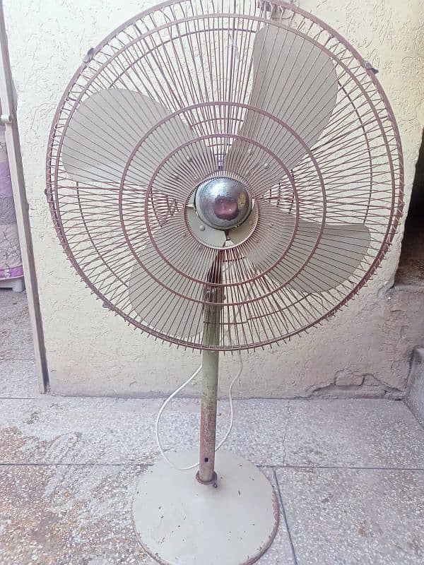 Royal pedestal fan for sale 2