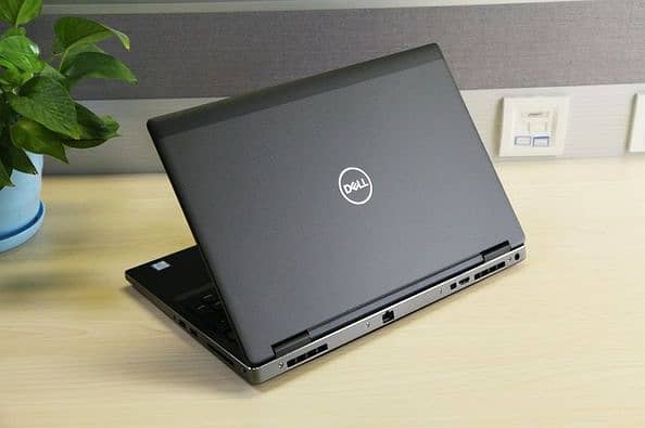 Dell Precision 7530 Workstation (03 21 52 96 956) 1