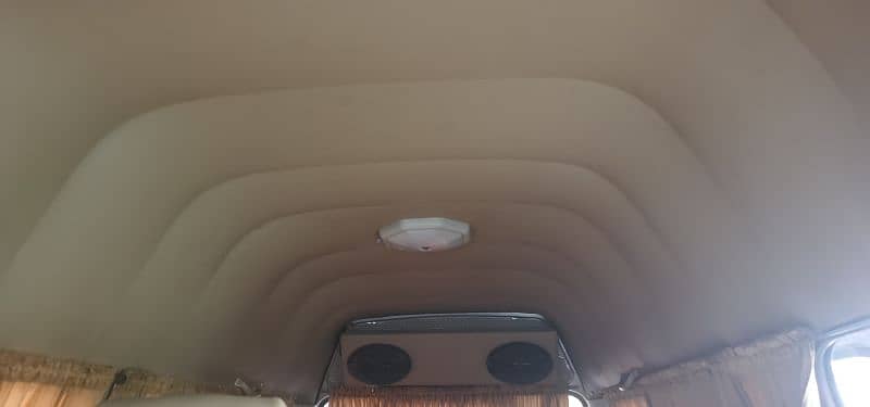 Hiace Hi Roof 4