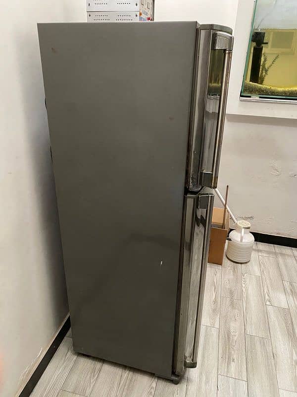 Dawlance refrigerator 16 Cubic Feet 10/10 3