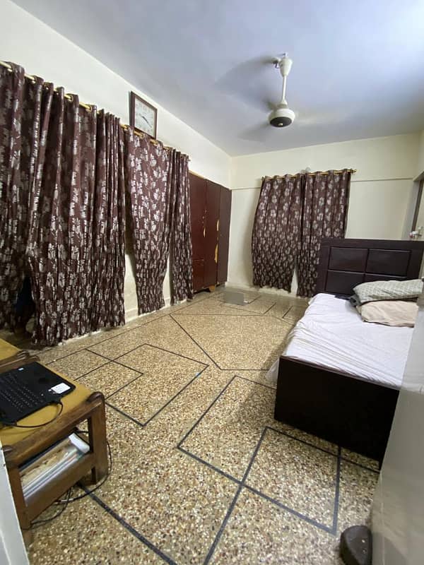 BEAUTIFUL 2 BED LOUNGE APARTMENT BEHIND BI AMMA PARK 2