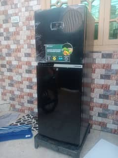 Dawlance fridge midem size new ha 2 month used