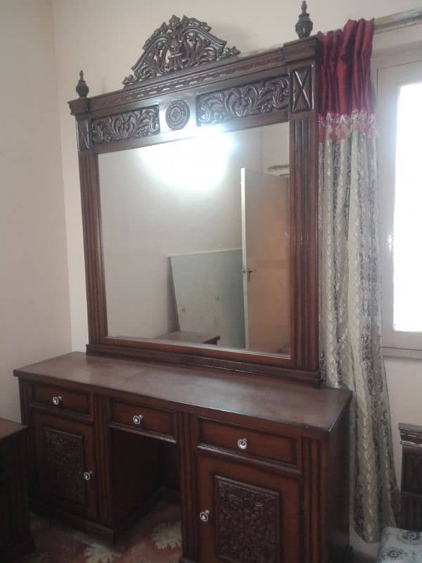 Double Bed  and side table with Dressing Table 3