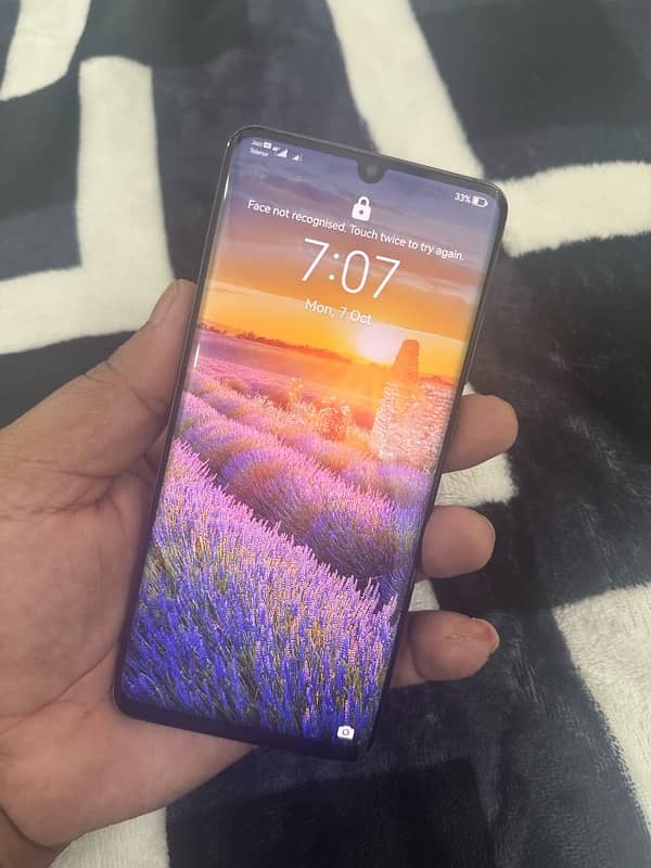 Huawei p 30 pro  pta approved  dull sim 8/256  10/9 exchange available 2