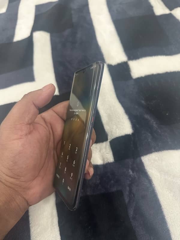 Huawei p 30 pro  pta approved  dull sim 8/256  10/9 exchange available 5