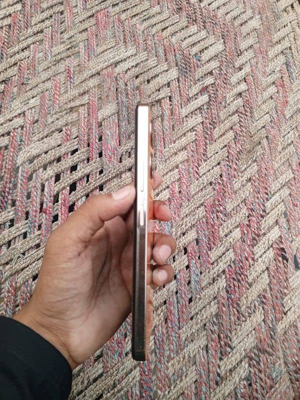 Infinix Note 30 1