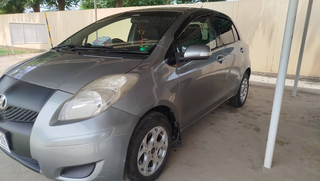 Toyota Vitz 2010 1