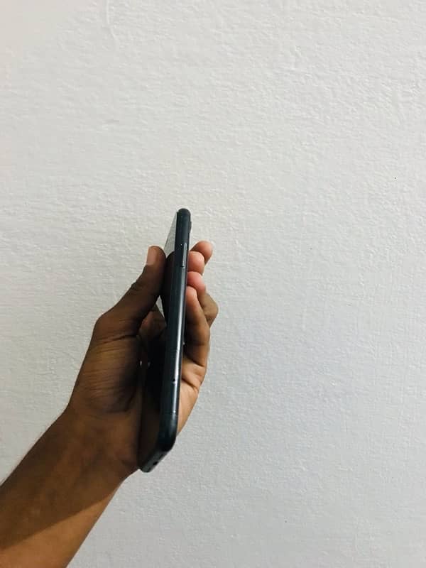 iPhone XR 128GB factory unlock 03095223360 Call 6