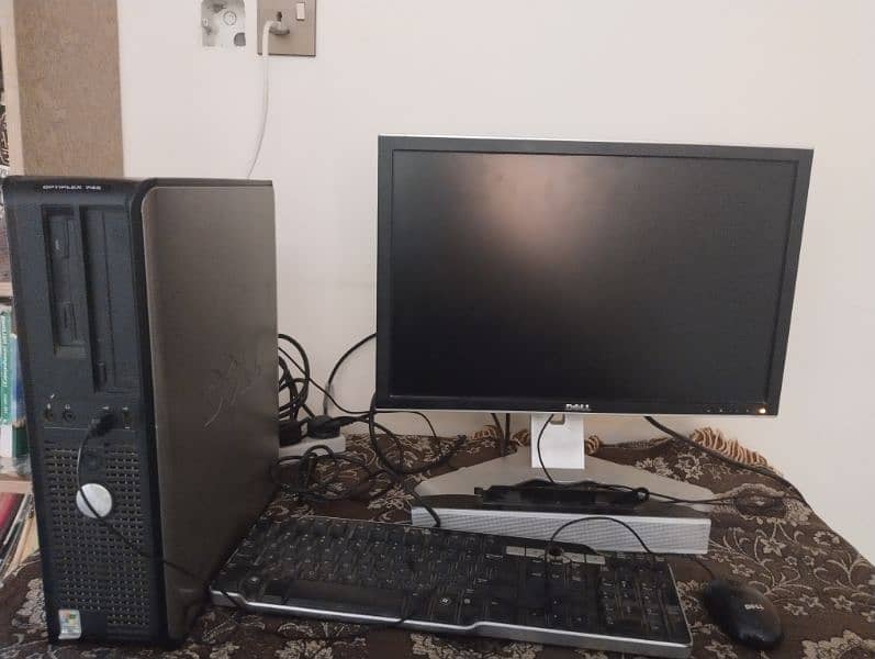 Full computer setup 17000 Rs 1