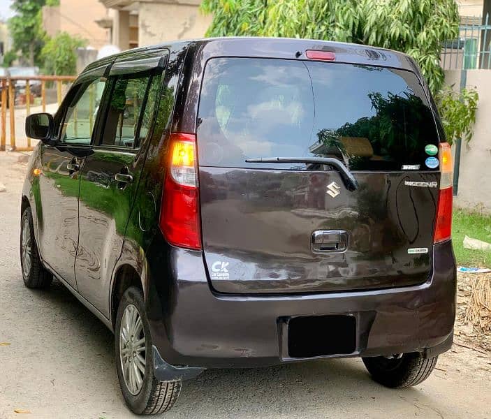 Suzuki Wagon R 2017 4