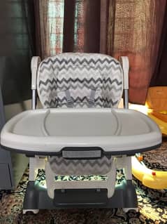 baby high chair/ baby feeding chair